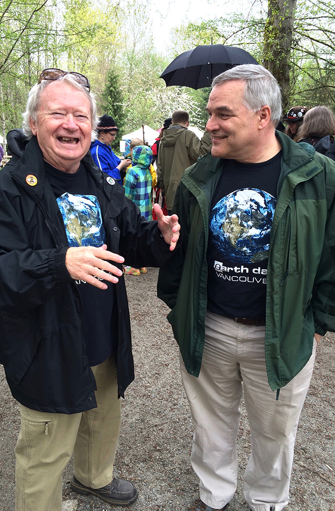 Park Board Commissioner Stuart Mackinnon (right) chatted with long-time volunteer ECPC volunteer Ron at Earth Day at Everett Crowley Park.